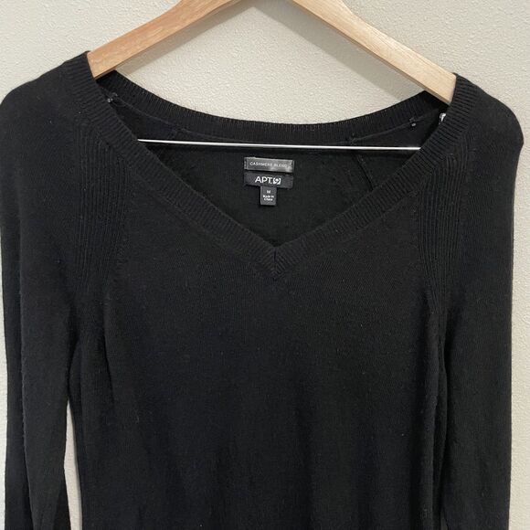 Apt 9 Cashmere Sweater Women's M Black V Neck Pullover Soft Lightweight - Picture 5 of 7